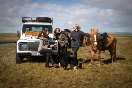 Mr Iceland - outdoor picnic and horseback ride