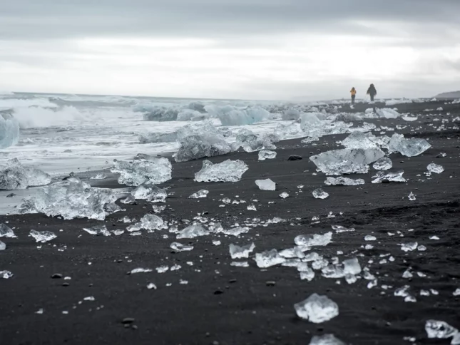 Private tour to Jökulsárlón and Diamond Beach in Iceland