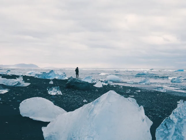 Private tour to Jökulsárlón and Diamond Beach in Iceland